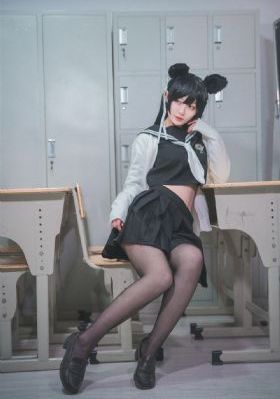 西北偏北八块腹肌双龙视频